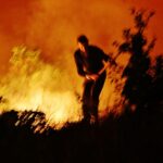 Sul Informação - Pessoas retiradas de casa por precaução no incêndio de Monchique (com fotos)