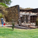 Sul Informação - «Nós estamos cá, mas o fogo destruiu-nos o trabalho de uma vida»