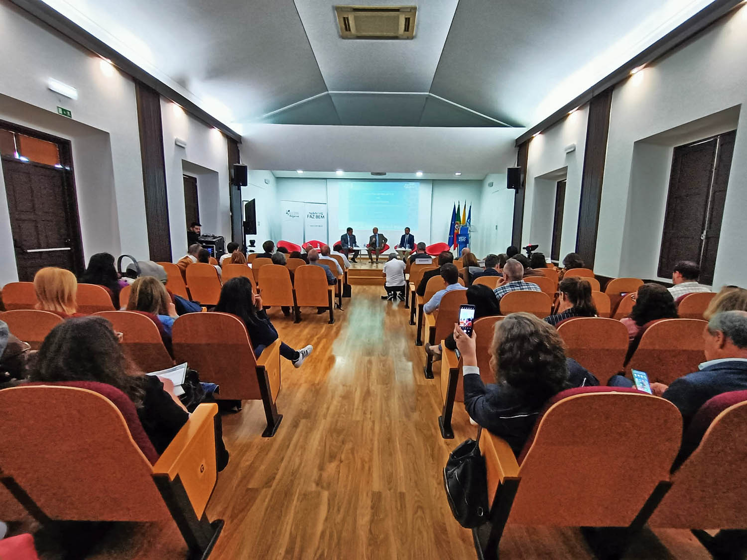 Sul Informação - Boa parte dos 35 projetos de Inovação Social do Algarve promove o sucesso educativo