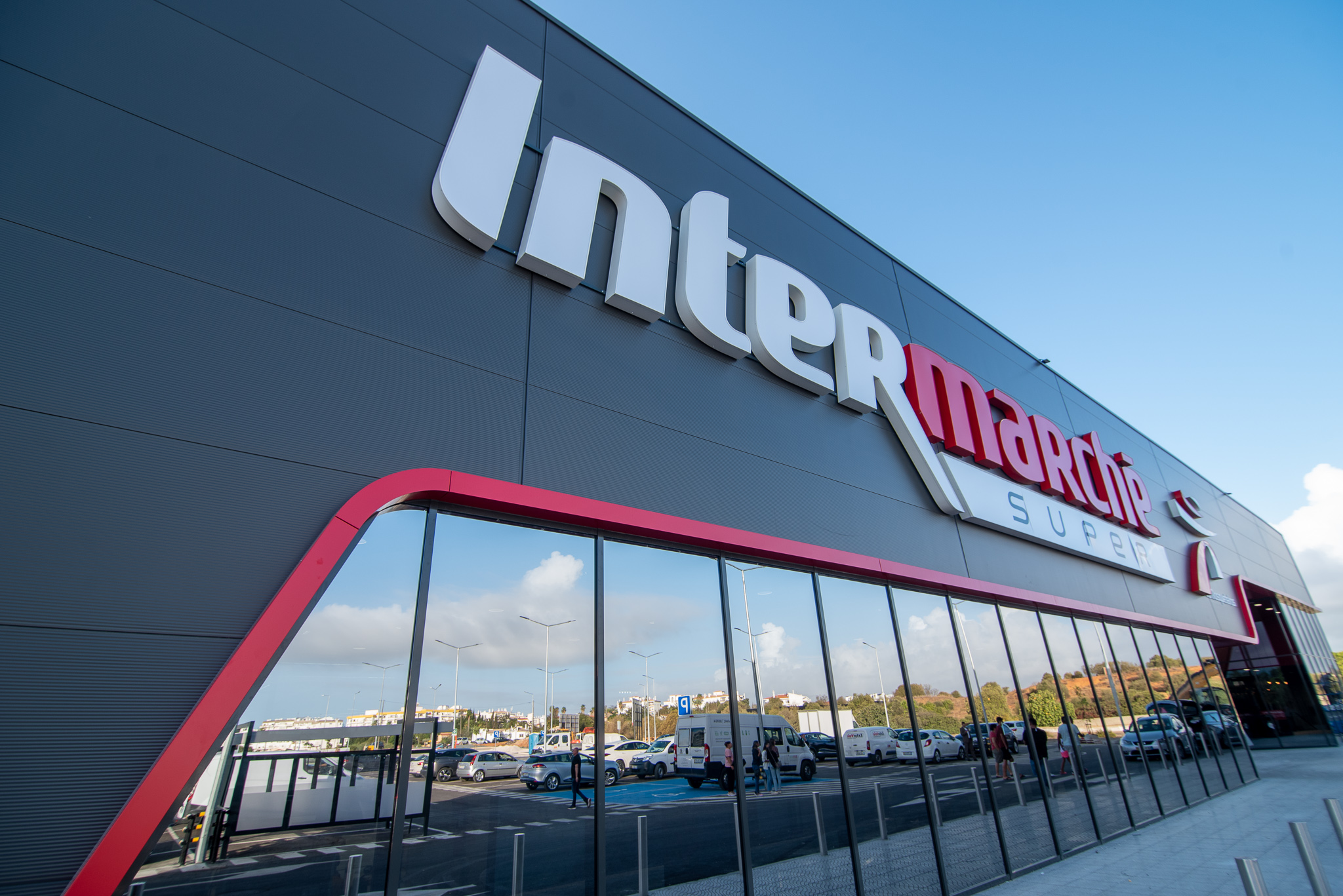 Sul Informação - Nova loja do Intermarché em Albufeira cria mais 50 postos de trabalho
