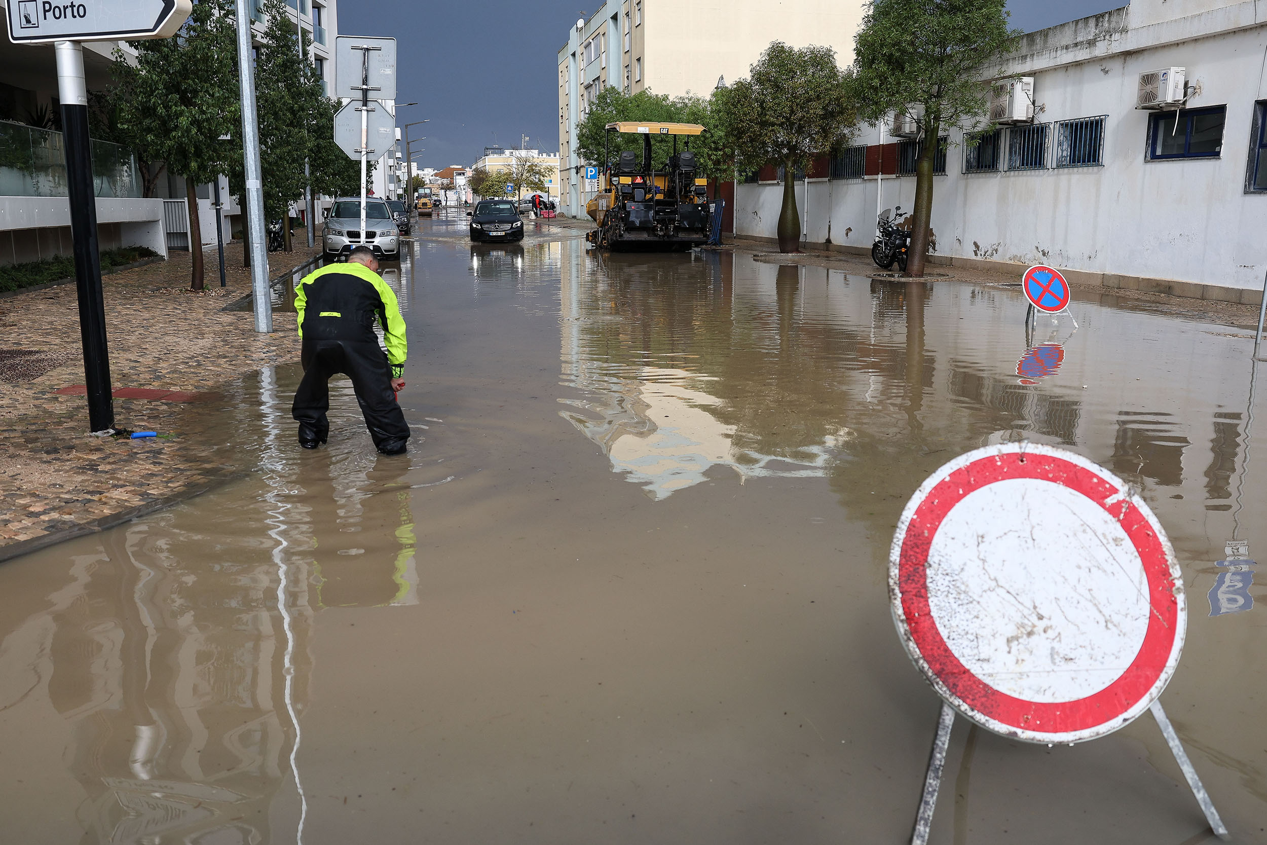 Sul Informação - Algarve e Baixo Alentejo mantêm-se sob aviso amarelo devido à chuva e possíveis trovoadas