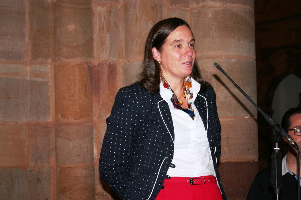 Sul Informação - «É preciso voltar a acender o fósforo no esquentador», diz Isabel Jonet