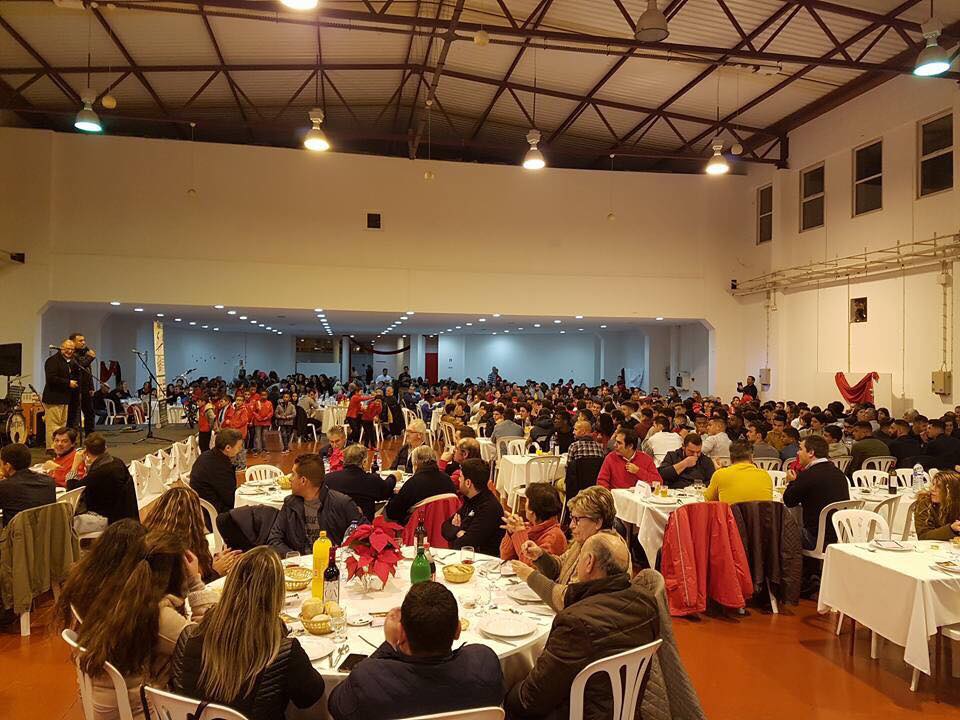 Sul Informação - Louletano junta 700 pessoas no jantar de Natal no NERA