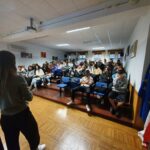 Sul Informação - Alunos da Pinheiro e Rosa ouviram a campeã do Mundo de Bodyboard a falar sobre o Oceano