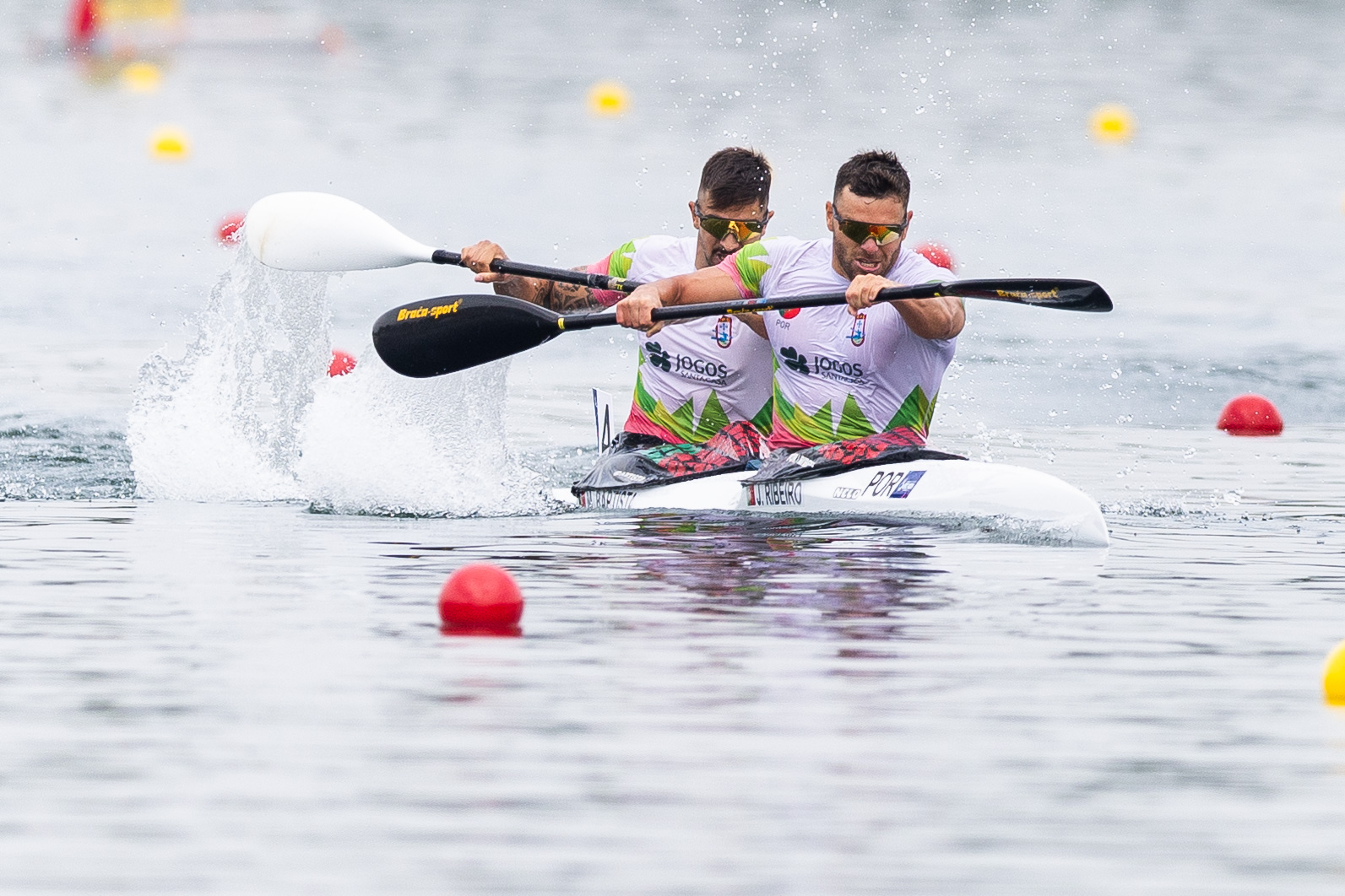 Sul Informação - Canoagem: João Ribeiro e Messias Baptista campeões do Mundo em K2 500