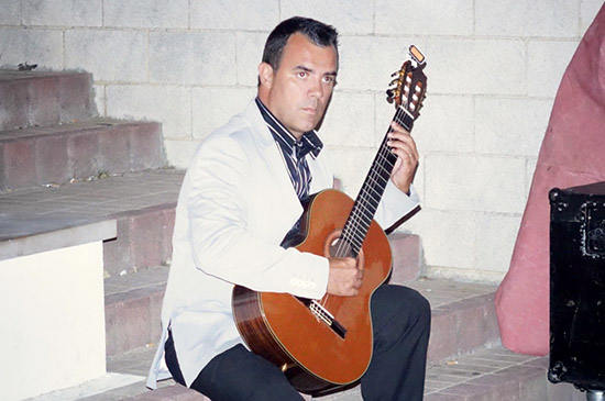 Sul Informação - Ermida de Santa Ana de Tavira acolhe concerto de guitarra de Josué Nunes
