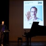 Sul Informação - Júlio Resende recebe prémio Personalidade do Ano com sorrisos, música e memórias