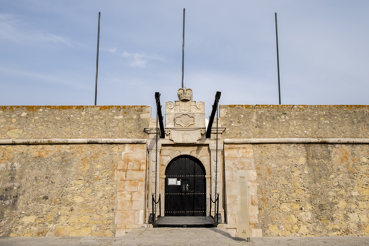 Sul Informação - Lagos: Igreja de Santo António, Mercado de Escravos e Forte do Pau da Bandeira já reabriram