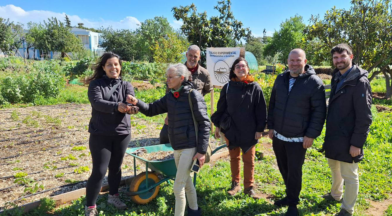 Sul Informação - LIVRE Algarve visita os projetos da Associação Ecotopia Activa em Tavira