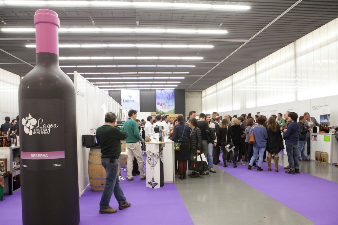 Sul Informação - «Wine Show» junta (muito) vinho e artistas bem conhecidos em Lagoa