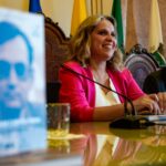 Sul Informação - Vítor Neto já tem «Uma Não Biografia» para contar a sua multifacetada vida
