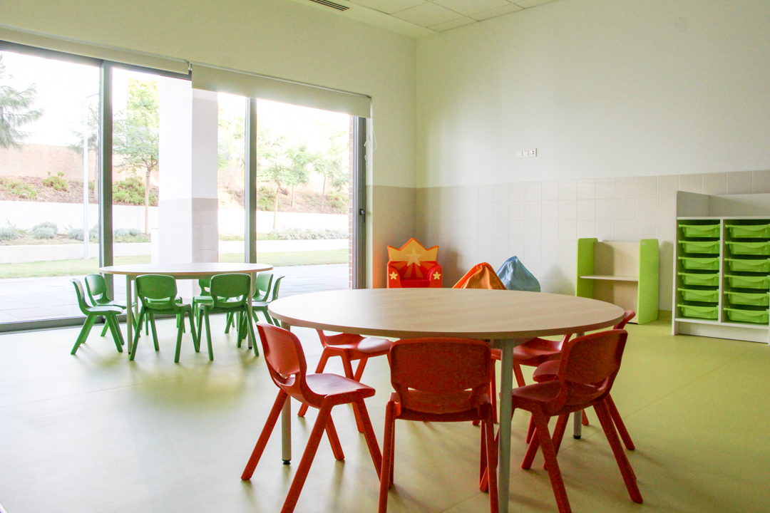 Sul Informação - Neste novo lar, creche e centro de dia, há lugar para avós e netos