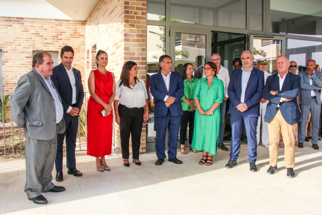 Sul Informação - Neste novo lar, creche e centro de dia, há lugar para avós e netos