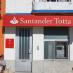 Sul Informação - Ferragudo terá nova caixa de Multibanco em breve