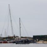 Sul Informação - Trinta anos depois, acabou o cenário dos barcos fundeados no recovo da Culatra