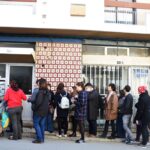 Sul Informação - Livros esgotaram em menos de duas horas na antiga Livraria Simões [com vídeos e fotos]