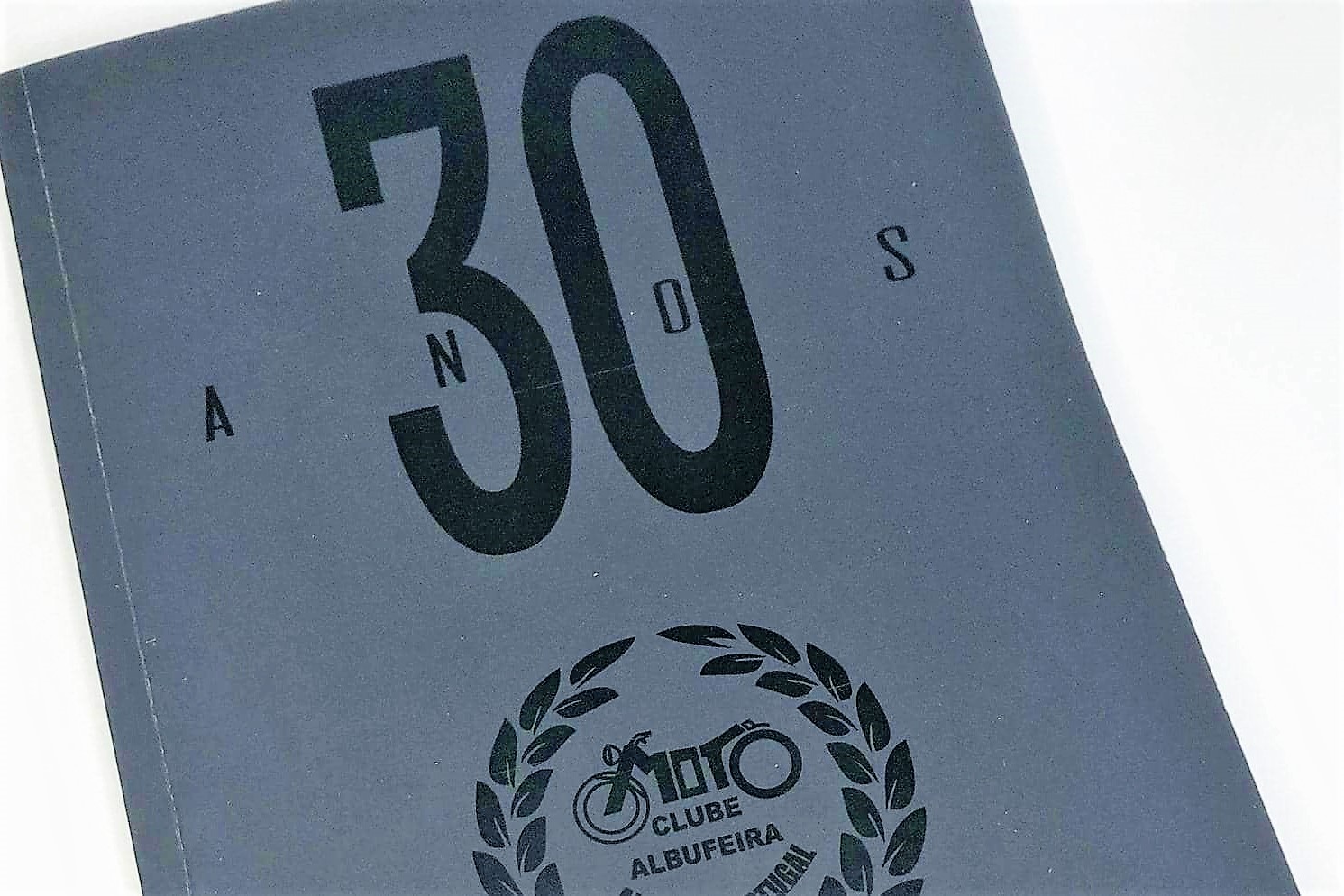 Sul Informação - Moto Clube de Albufeira conta 30 anos de história em livro
