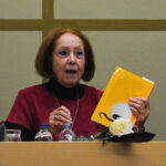 Sul Informação - Maria do Vale Cartaxo apresentou «No Comboio Ascendente» na Biblioteca de Portimão