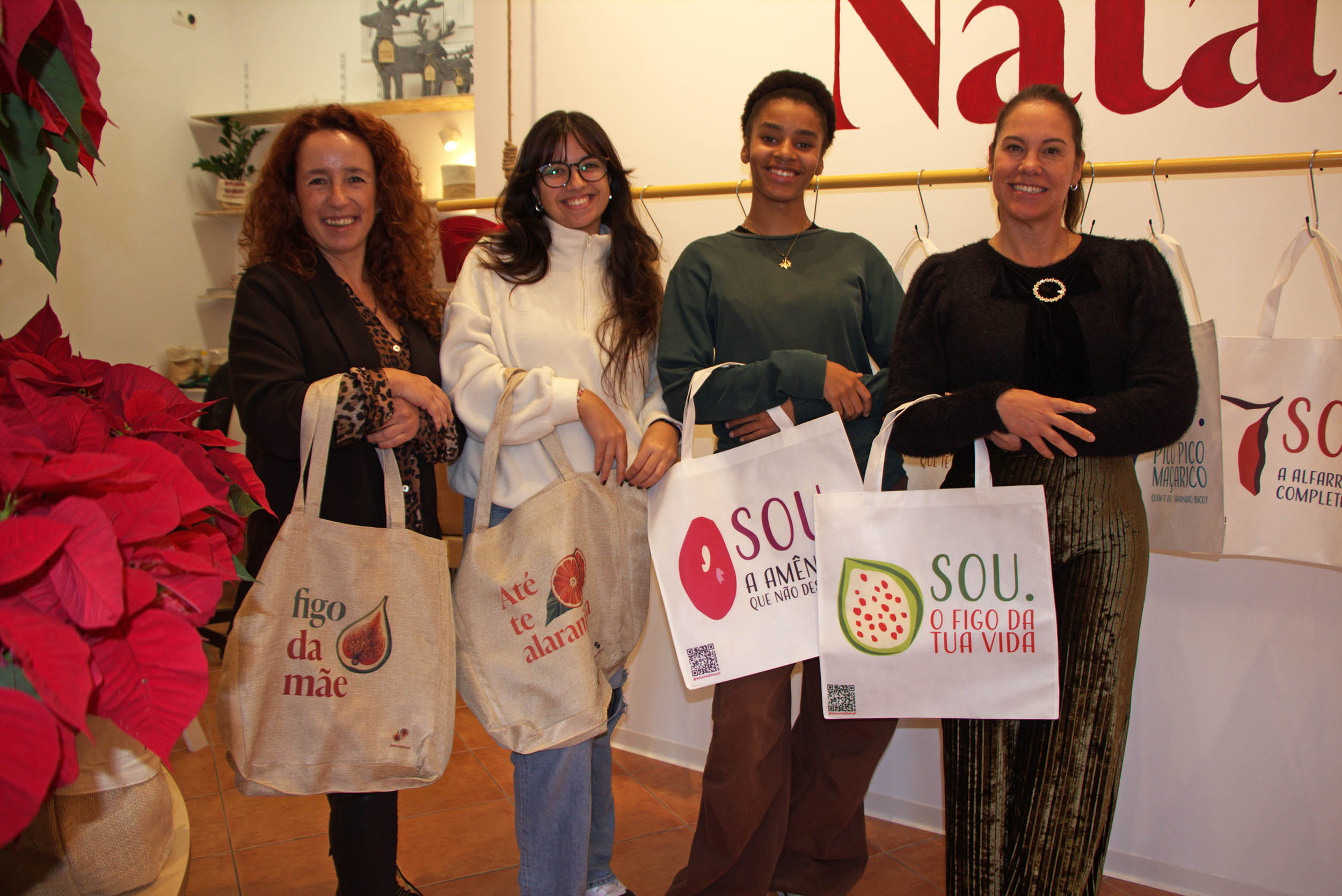 Sul Informação - Empresárias de Faro lançam loja pop-up para compras de Natal diferentes