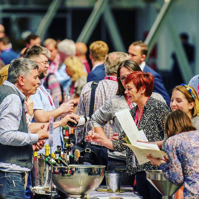 Sul Informação - Vinhos do Algarve mostraram-se com sucesso em Londres