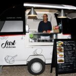 Sul Informação - Lota Cool Market está a levar festa do street food, do artesanato e dos produtos gourmet a Portimão