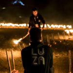Sul Informação - Tochas, instalações de luz e mesmo uma “melodia da água” invadem Loulé no Festival LUZA