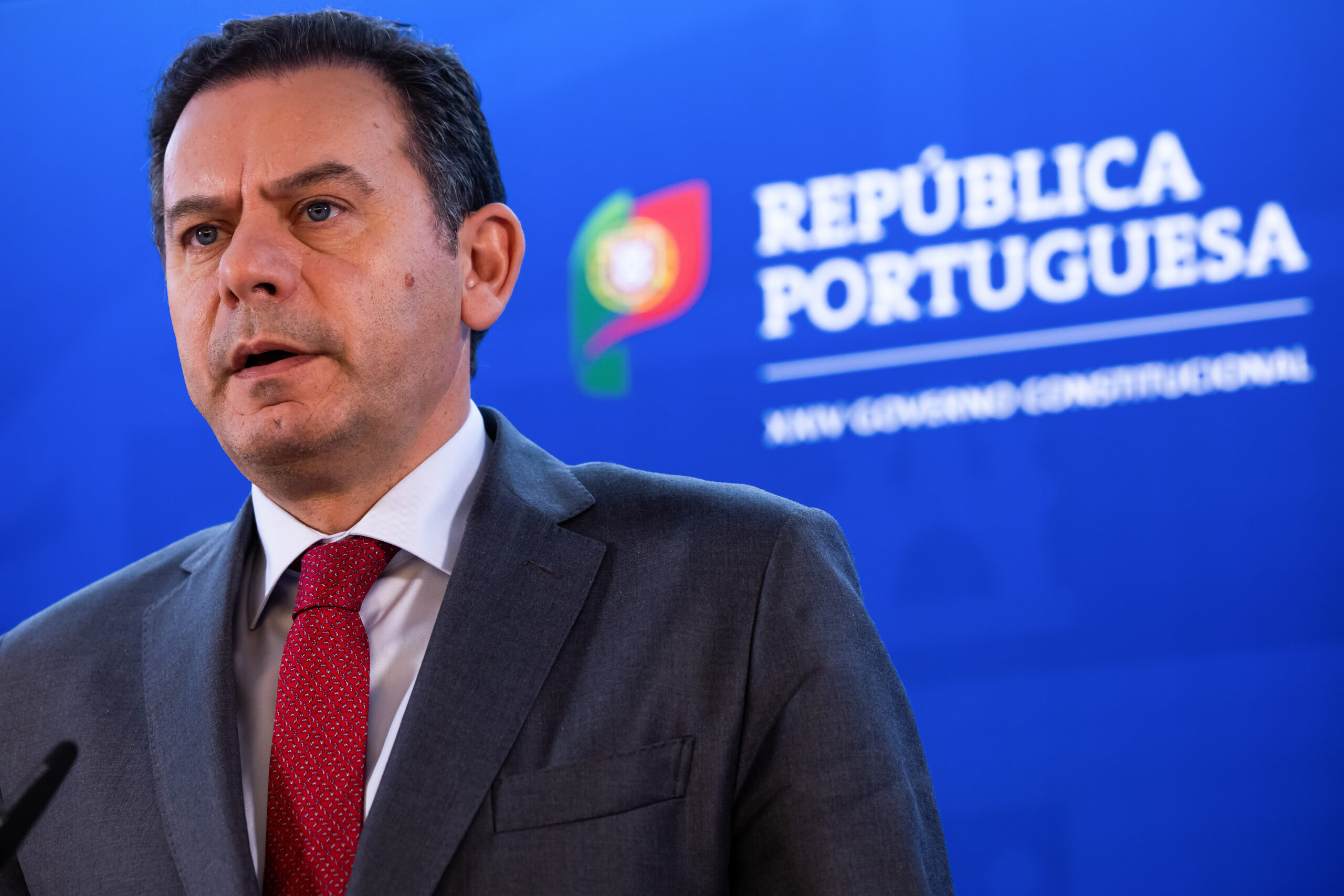 Sul Informação - Primeiro-ministro pede colaboração, entreajuda e coordenação no combate a incêndios
