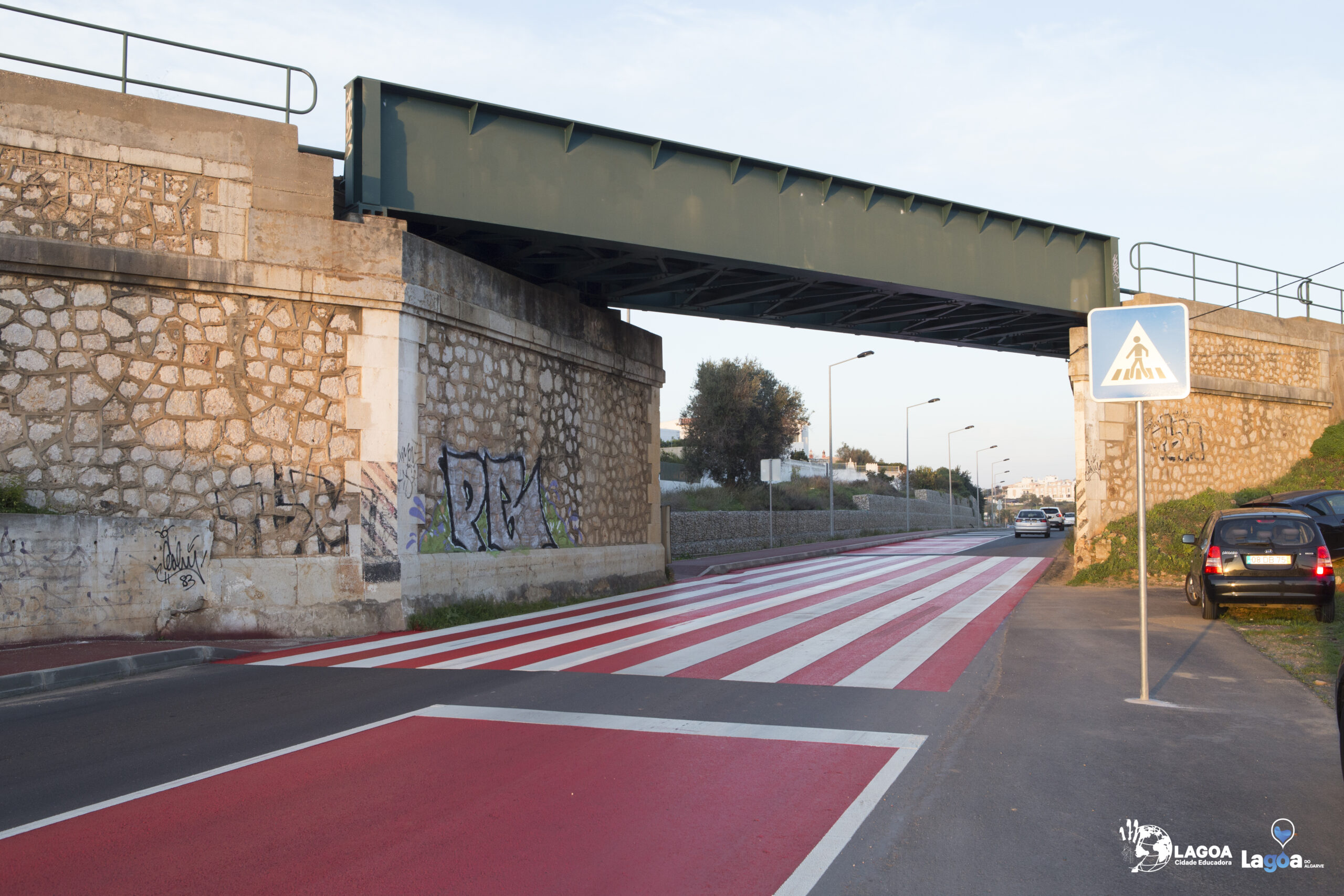 Sul Informação - Lagoa reforça segurança na estrada sob a Ponte do Charuto e na passagem de nível do Parchal
