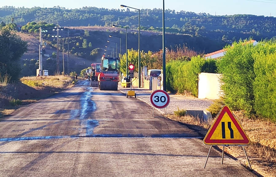 Sul Informação - Aljezur investe 373 mil euros a melhorar estradas e ruas do concelho