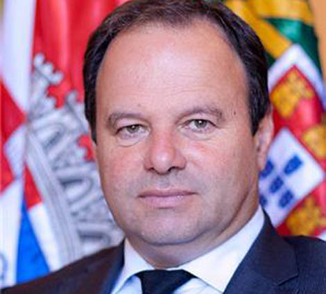 Sul Informação - Macário Correia participa em debate da coligação «Servir Portimão»