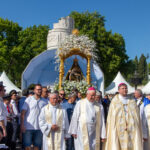 Sul Informação - «Vivas» e muita emoção marcaram o regresso da Festa da Mãe Soberana [com fotogaleria]