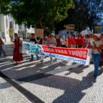 Sul Informação - Manifestantes saem à rua no Algarve para exigir casa para viver
