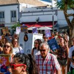 Sul Informação - Manifestantes saem à rua no Algarve para exigir casa para viver