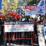 Sul Informação - «Respeito» pediram professores ao ministro que “fugiu” pelas traseiras