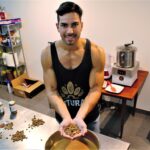 Sul Informação - Comer pão com manteiga de amêndoa do Algarve é…Nutural