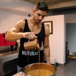 Sul Informação - Comer pão com manteiga de amêndoa do Algarve é…Nutural