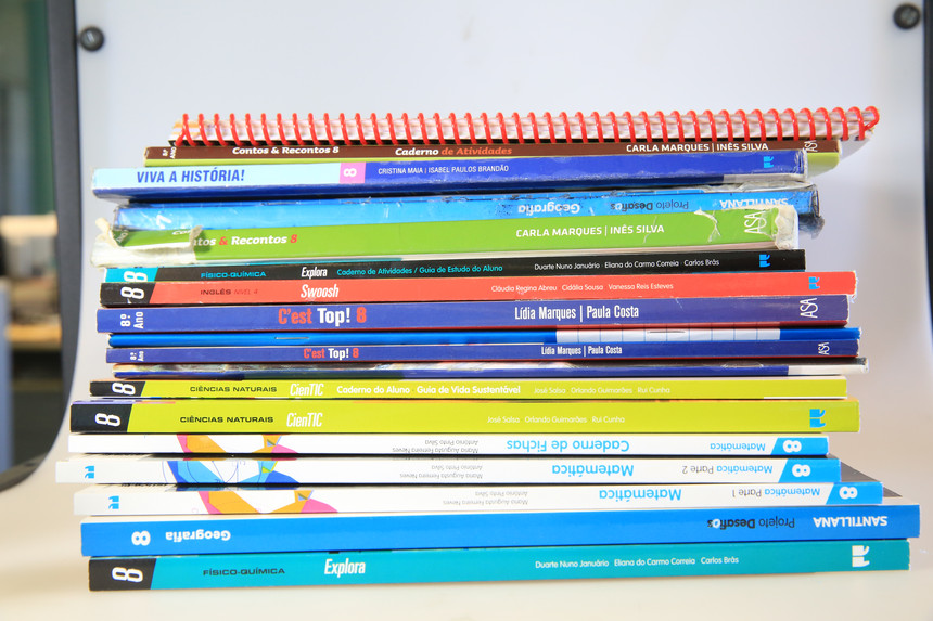 Sul Informação - Câmara de Tavira oferece livros a todos os alunos do 1ºciclo, mesmo do privado
