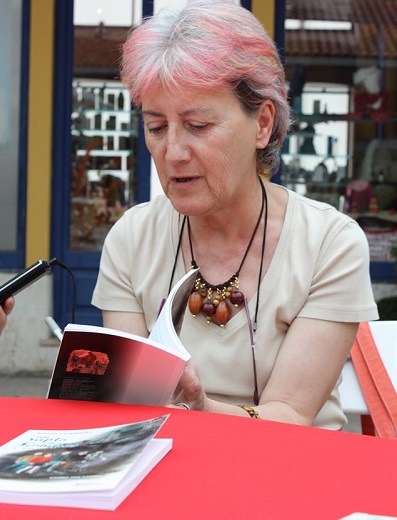Sul Informação - Escritora Manuela Ribeiro apresenta a sua obra em Olhão