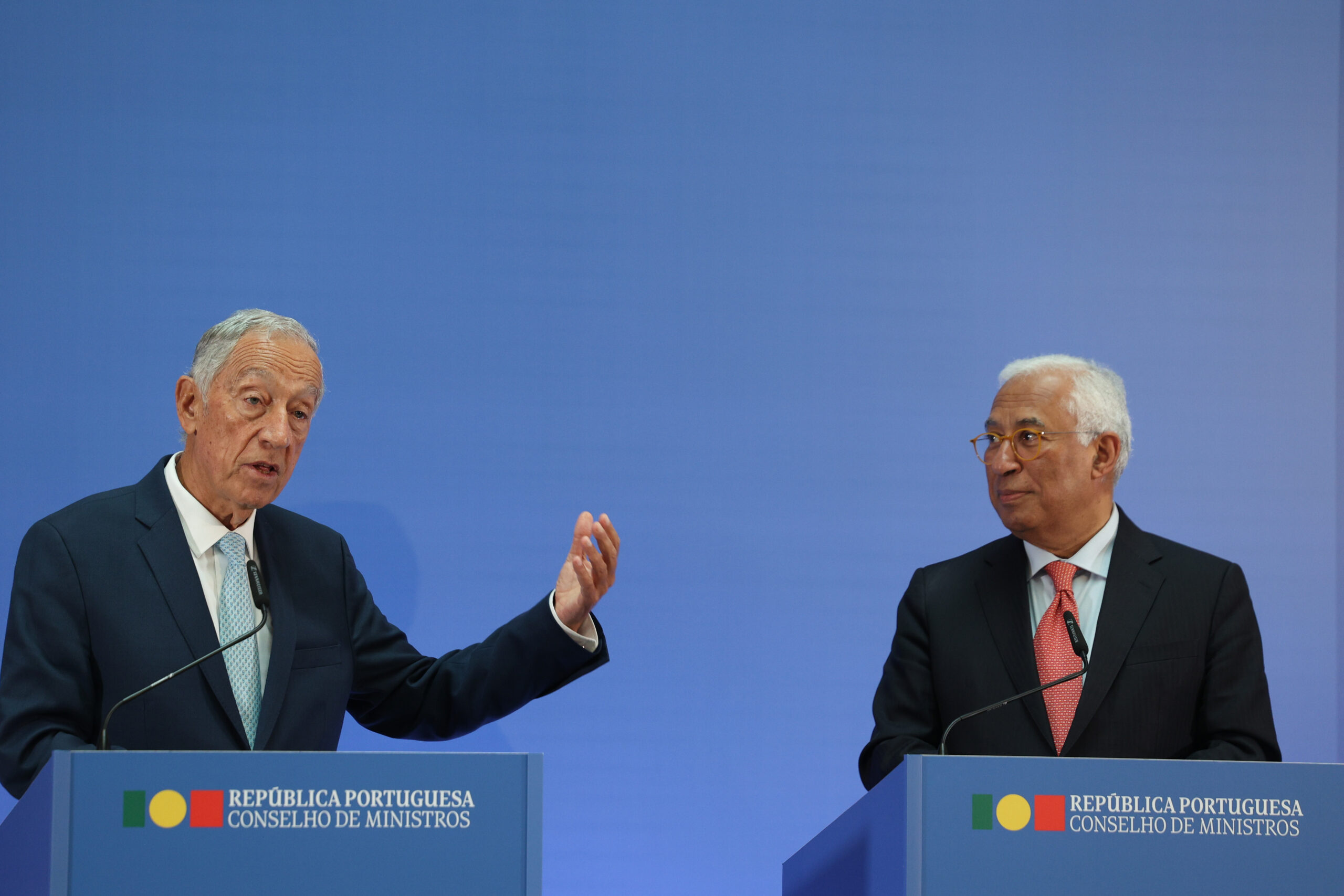 Sul Informação - Costa agradece «oito anos de cooperação», Marcelo admite encontrá-lo «noutras encruzilhadas»
