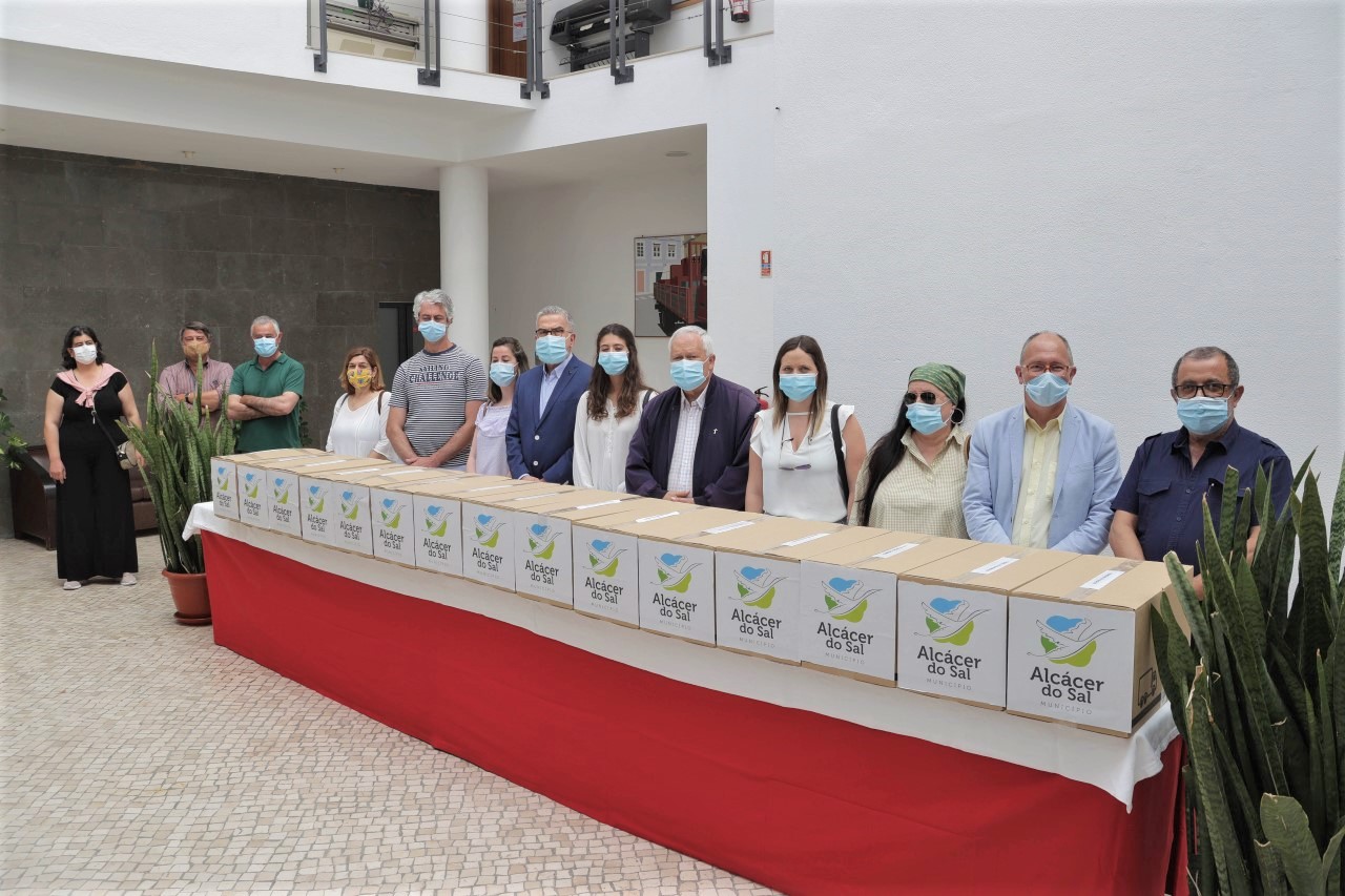 Sul Informação - Câmara de Alcácer oferece 10 mil máscaras a 12 instituições do concelho