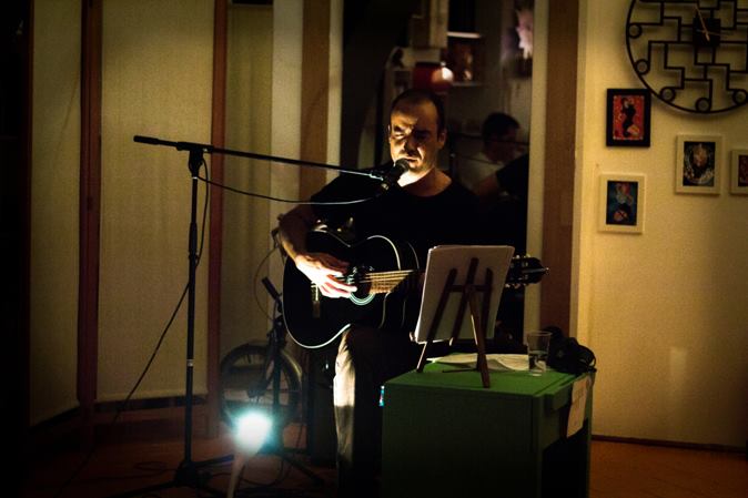 Sul Informação - Mauro Amaral dá concerto amanhã no «Aqui há Praia»