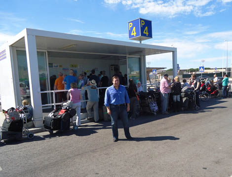 Sul Informação - Mendes Bota acusa ANA de abuso de posição dominante no Aeroporto de Faro