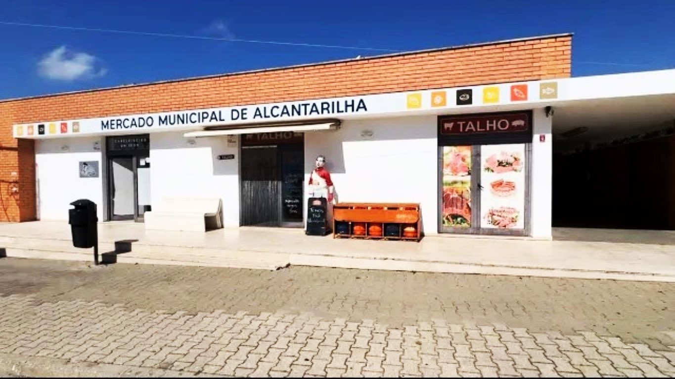 Sul Informação - Mercado de Alcantarilha está bem “vivo”, mas nem tudo são rosas