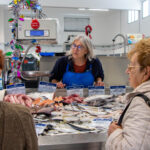 Sul Informação - Há vida no Mercado de Moncarapacho, mesmo com poucos comerciantes