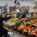Sul Informação - Há vida no Mercado de Moncarapacho, mesmo com poucos comerciantes