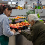 Sul Informação - Há vida no Mercado de Moncarapacho, mesmo com poucos comerciantes