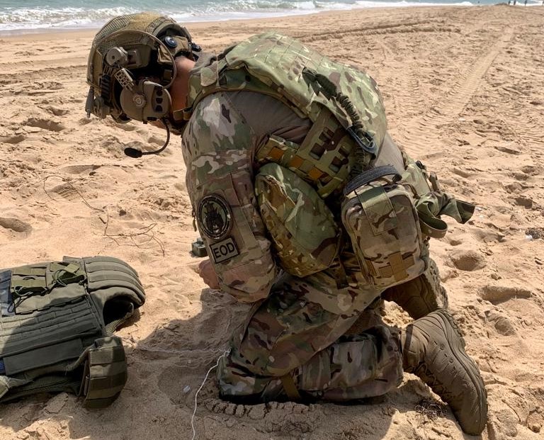 Sul Informação - Marinha inativou granada de morteiro na Meia Praia