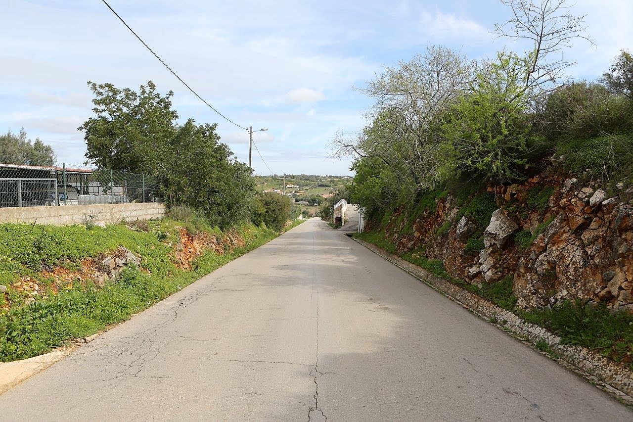 Sul Informação - Obras para a construção de passeio pedonal entre Figueira e Mexilhoeira Grande vão arrancar