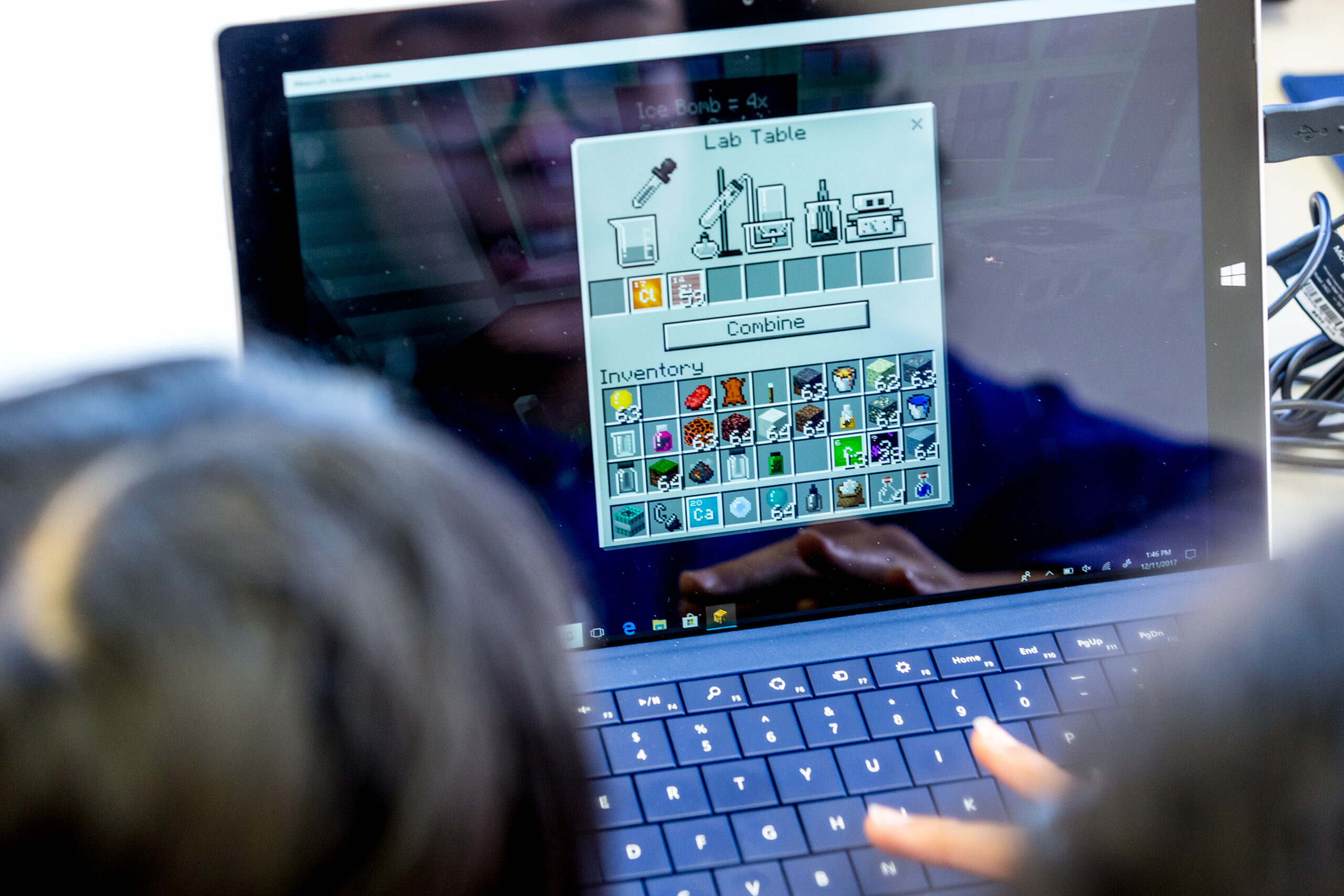 Sul Informação - Faro coloca alunos a jogar Minecraft para os educar para o património