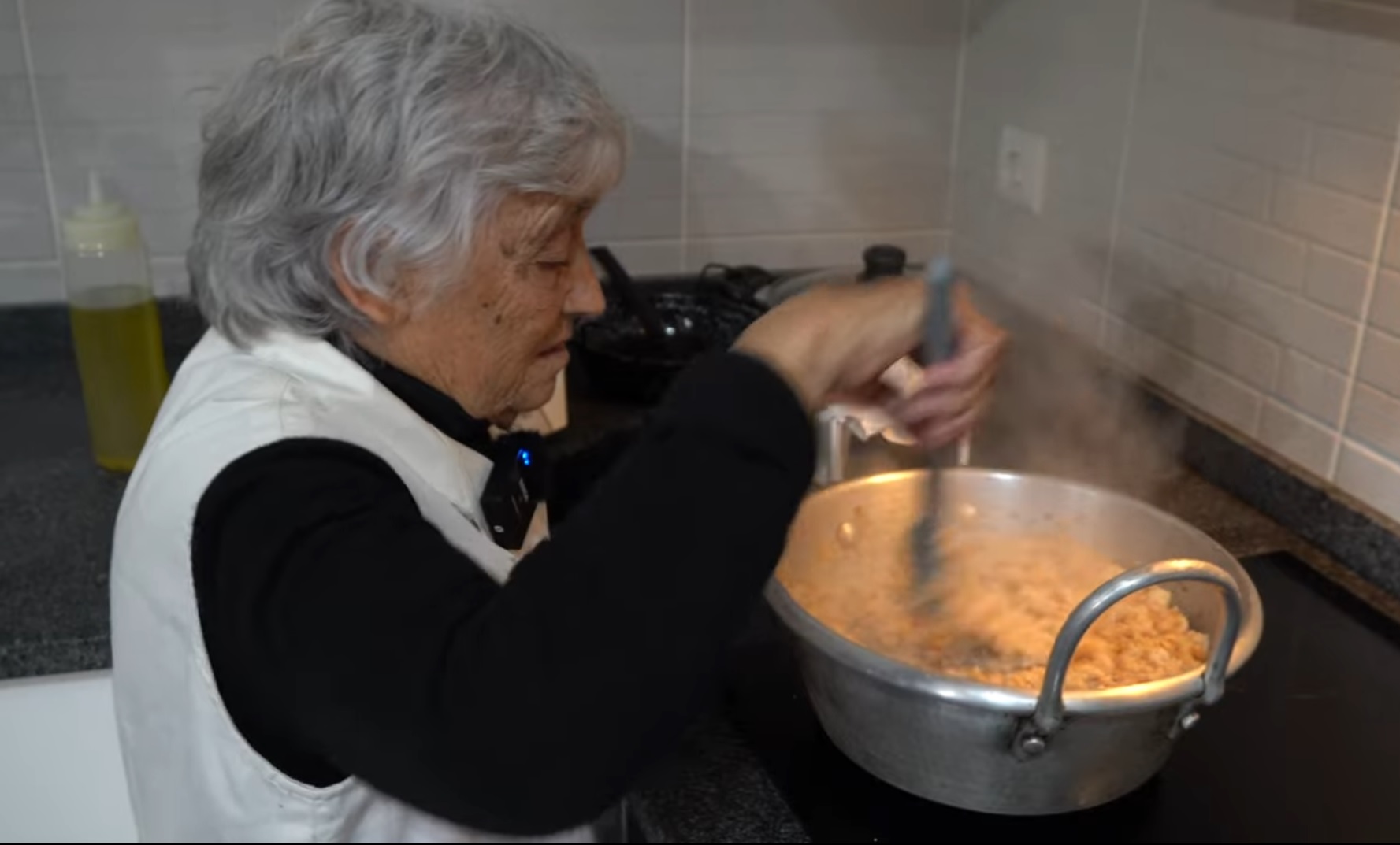 Sul Informação - Alunos de Alcoutim dão a conhecer em vídeo a arte de fazer migas de pão